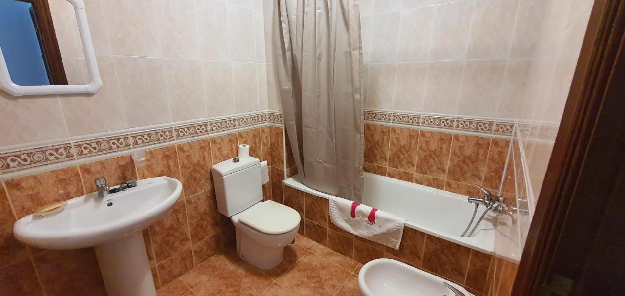 Piso Iria Apartment Cee Ngoại thất bức ảnh